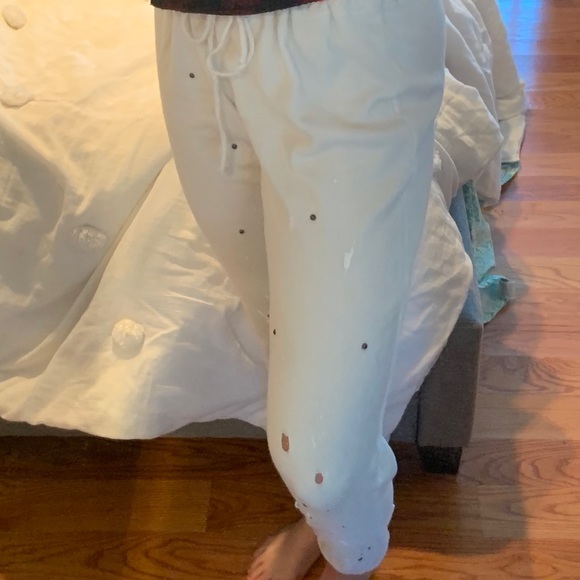 Distressed joggers - Picture 5 of 9